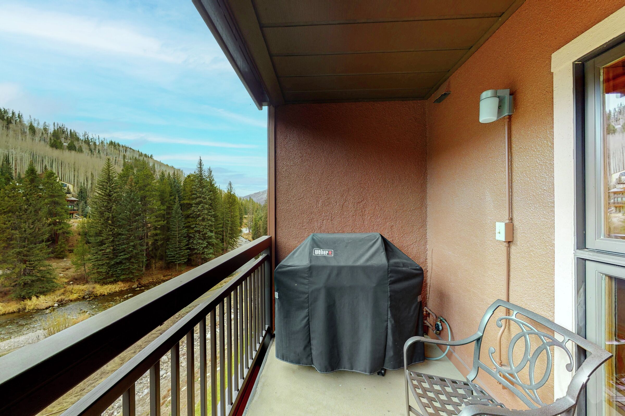 Balcony with BBQ