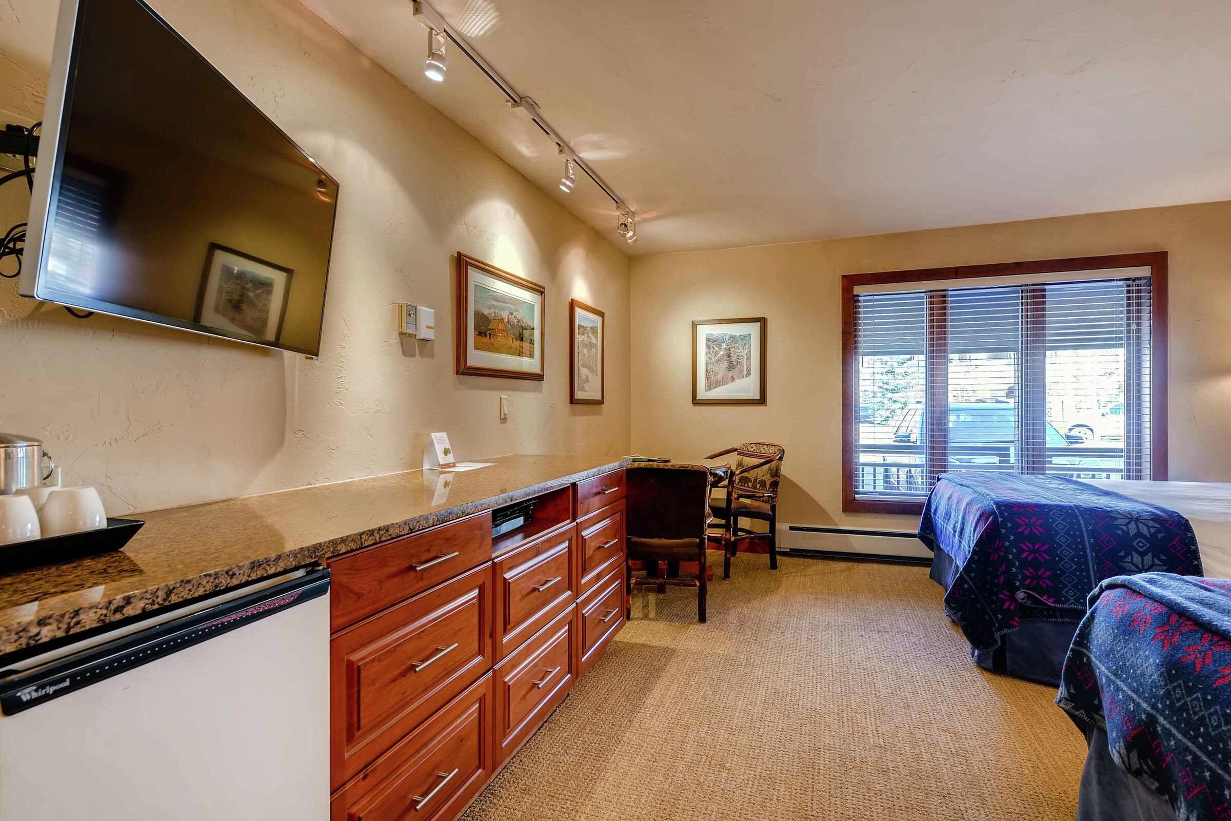 Two Queen Lodge Room