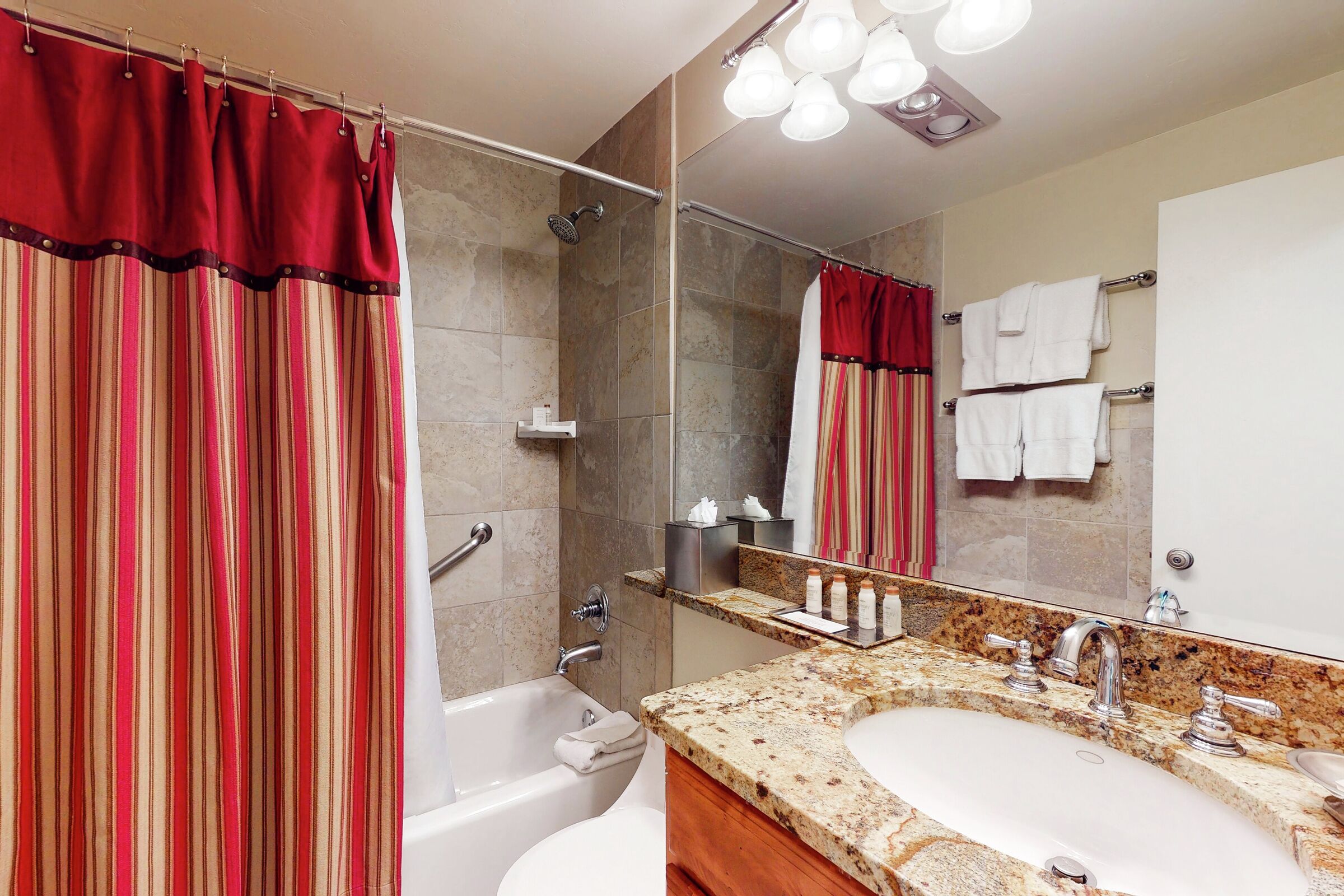 Two Queen Lodge Room Bathroom