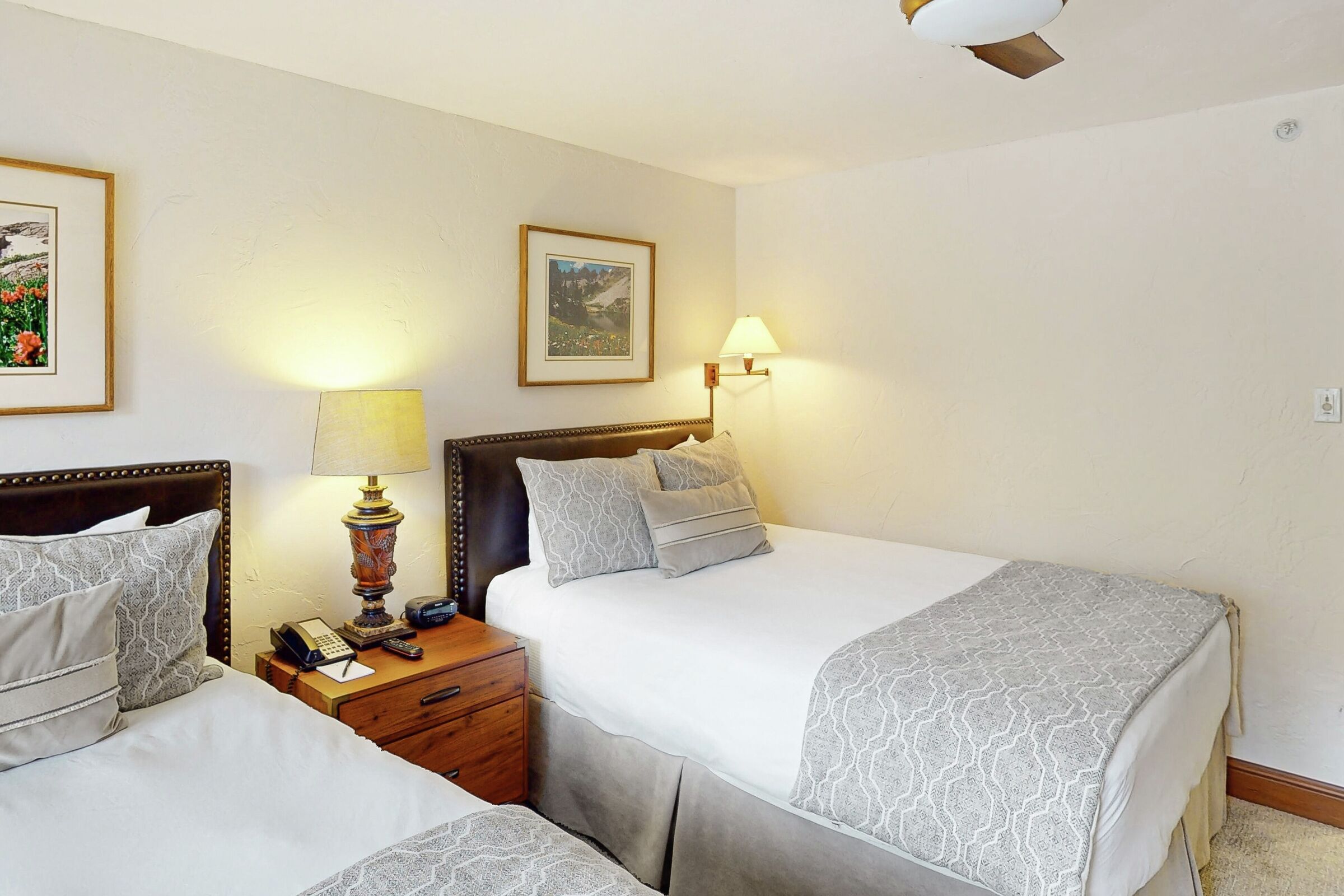 Two Queen Lodge Room