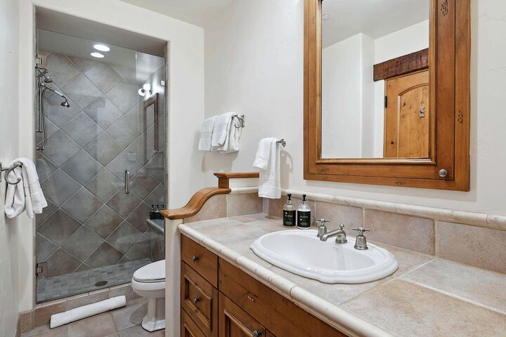 Ensuite Bathroom