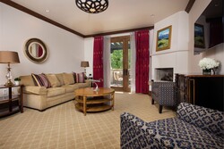 Junior Suite Living Room