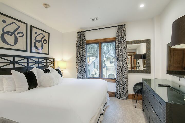 3 Bdrm Residence - Master Bedroom
