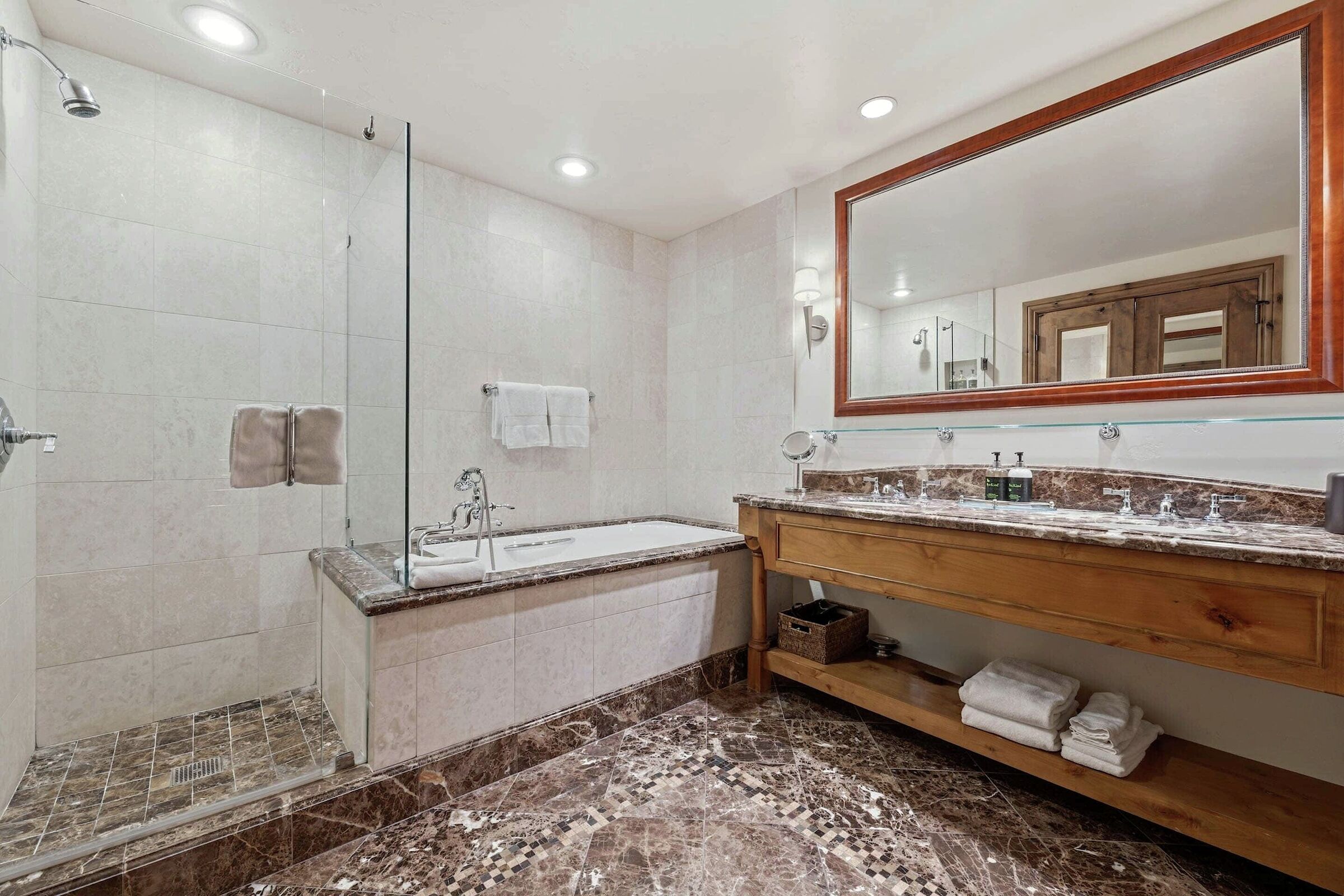 3 Bdrm - Arrabelle Excellence - Ensuite Bathroom