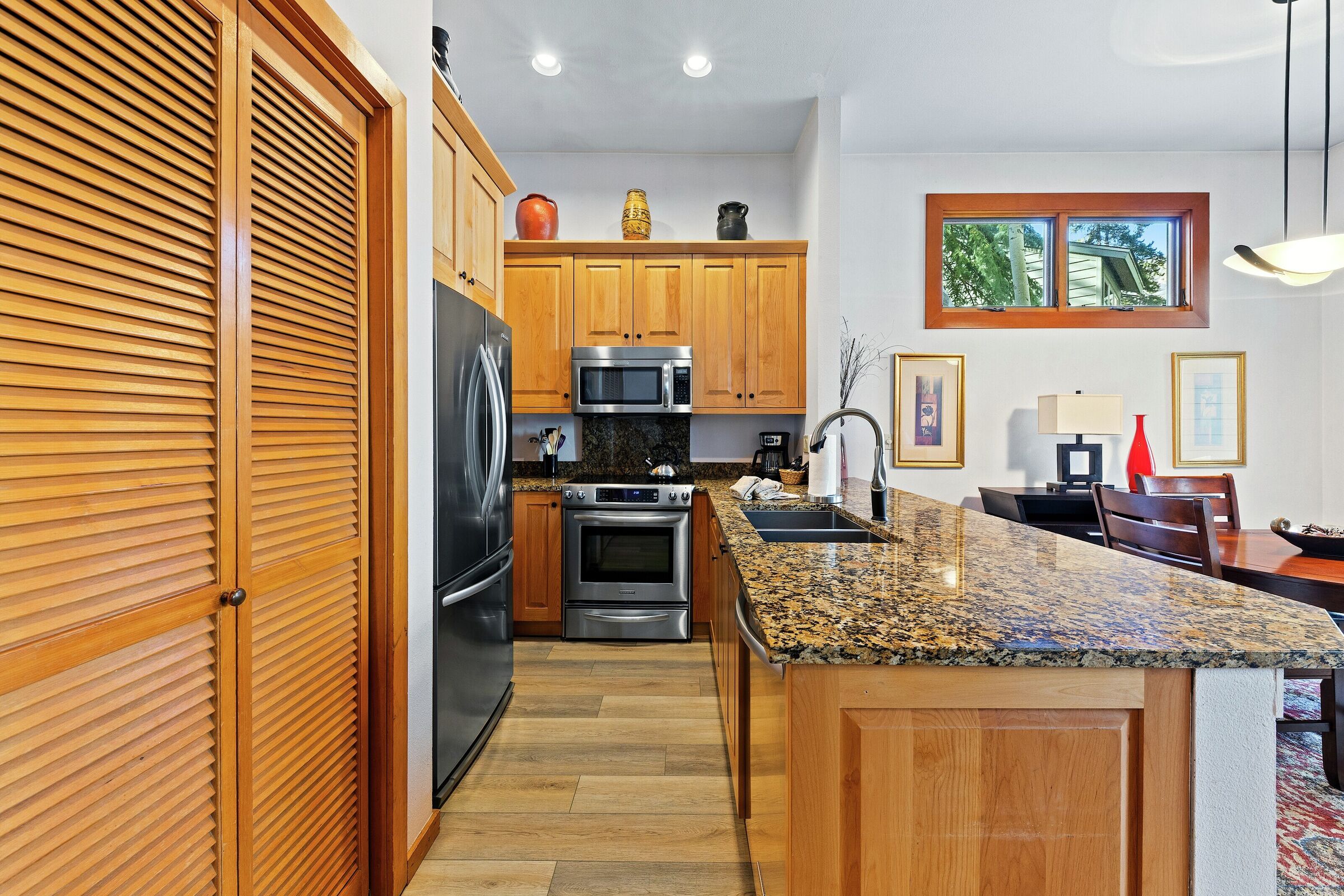Coldstream 29 - Kitchen