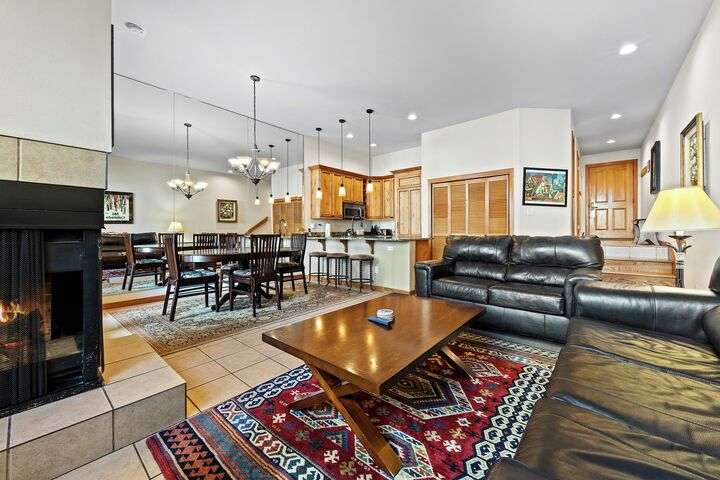 Living Area, Dining Area & Kitchen