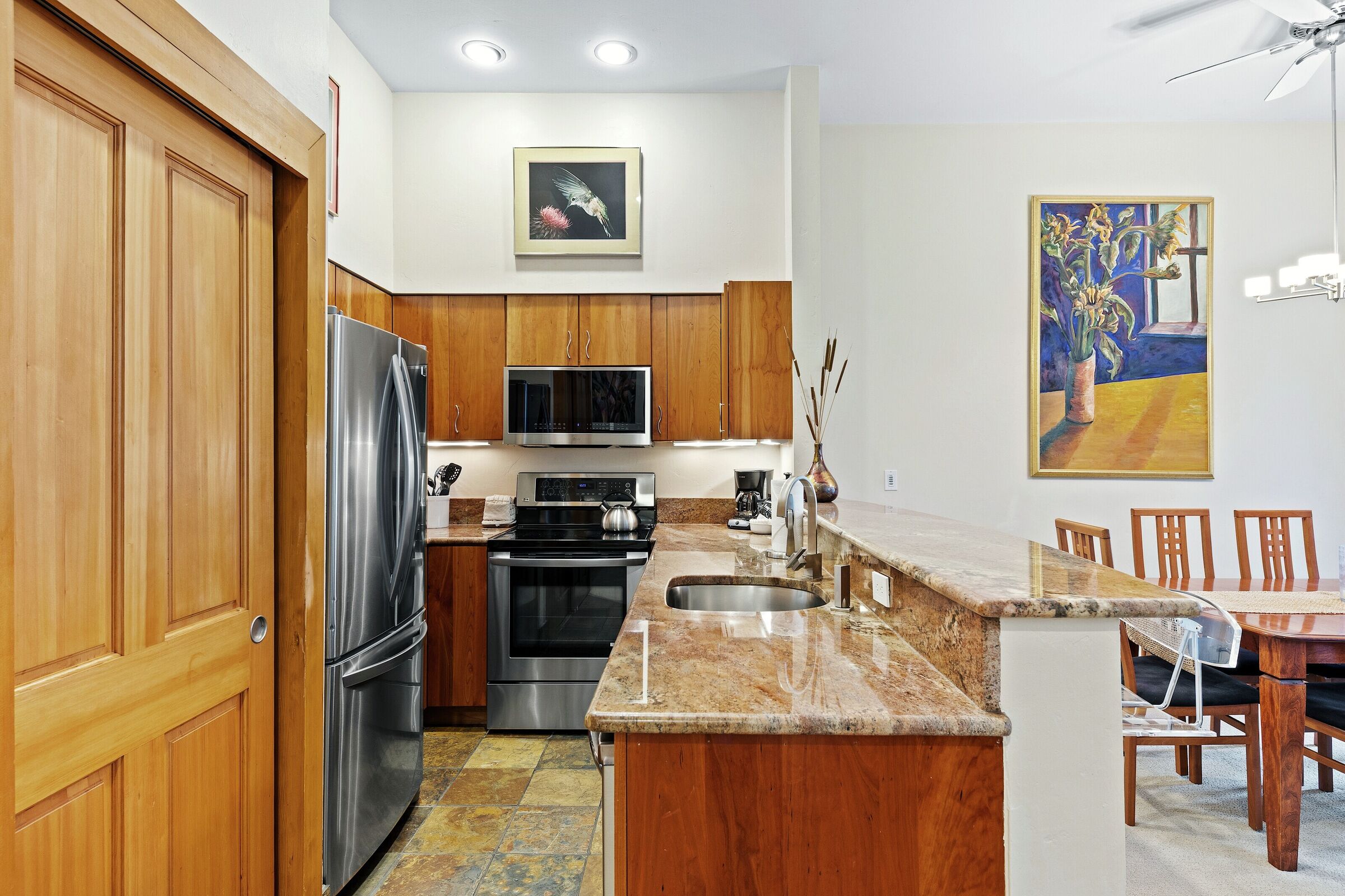 Coldstream 33 - Kitchen