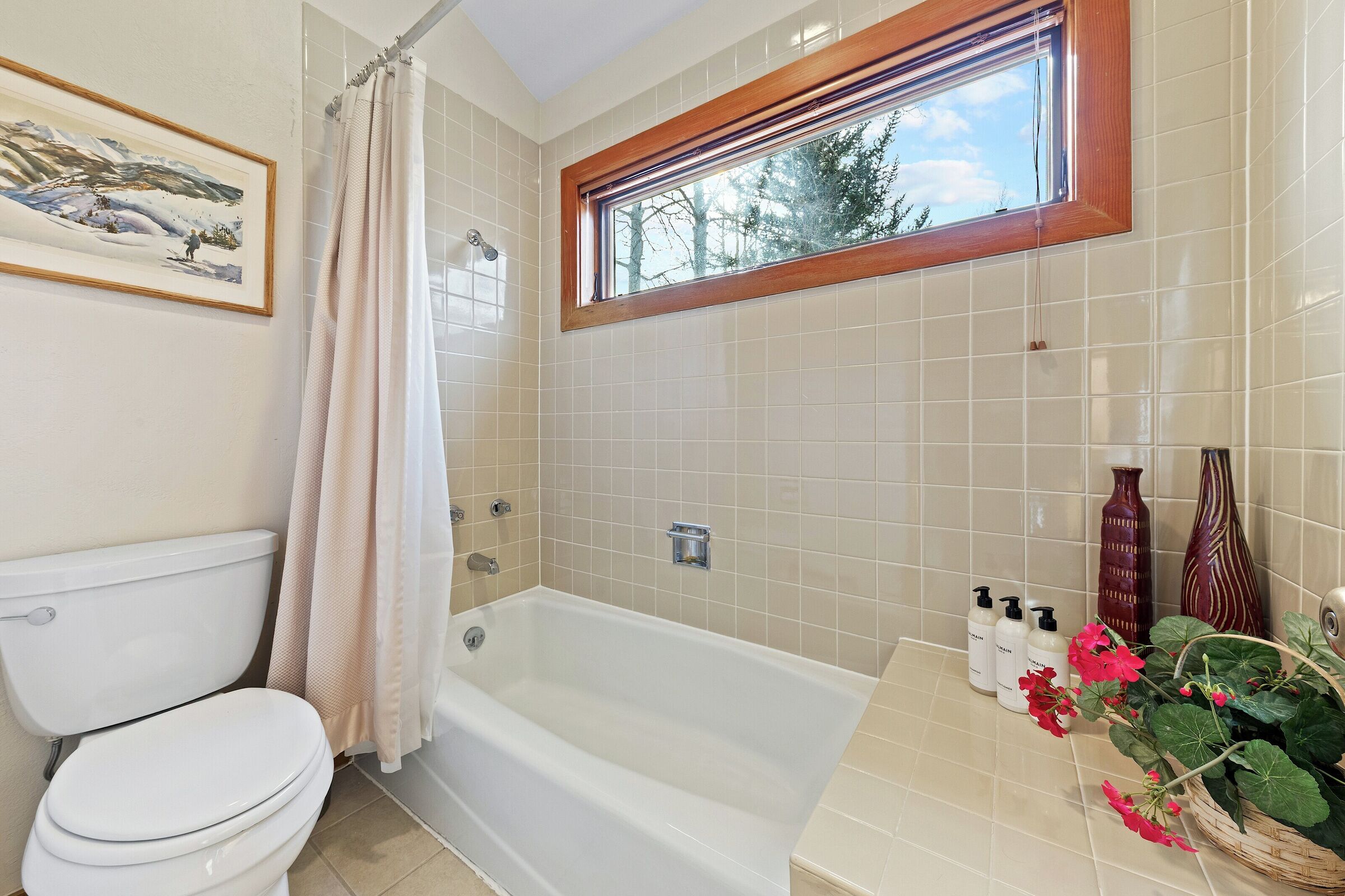 Coldstream 11 - Bathroom