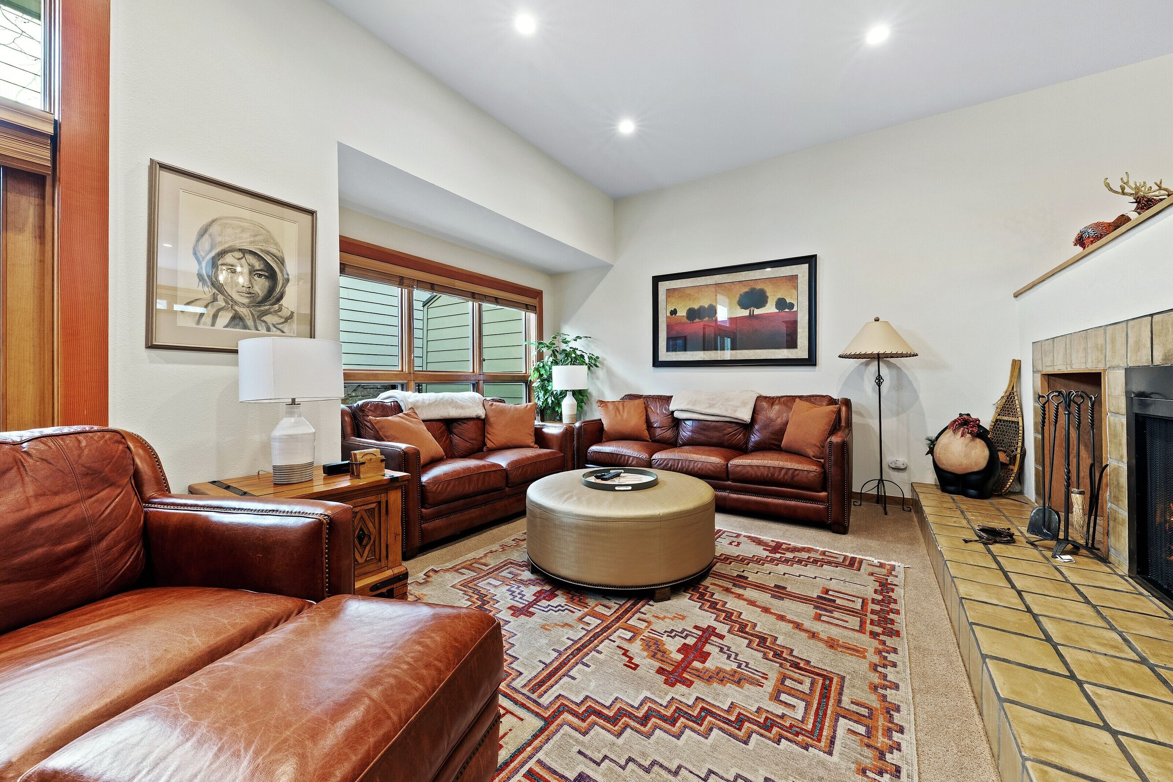 Coldstream 11 - Living Area