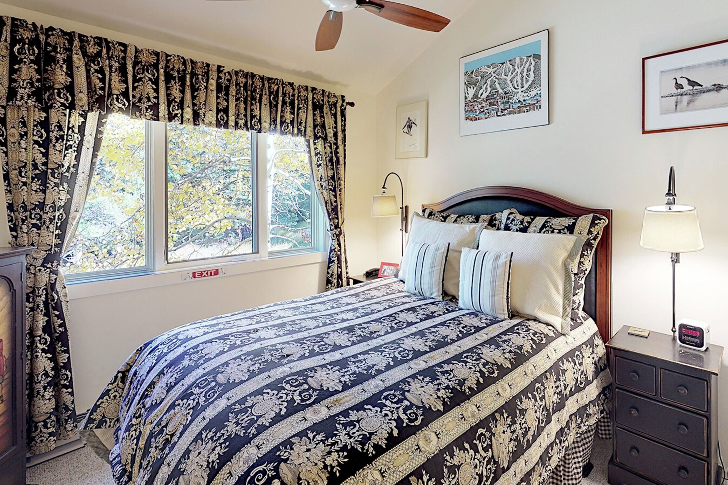 Coldstream 36 - Bedroom