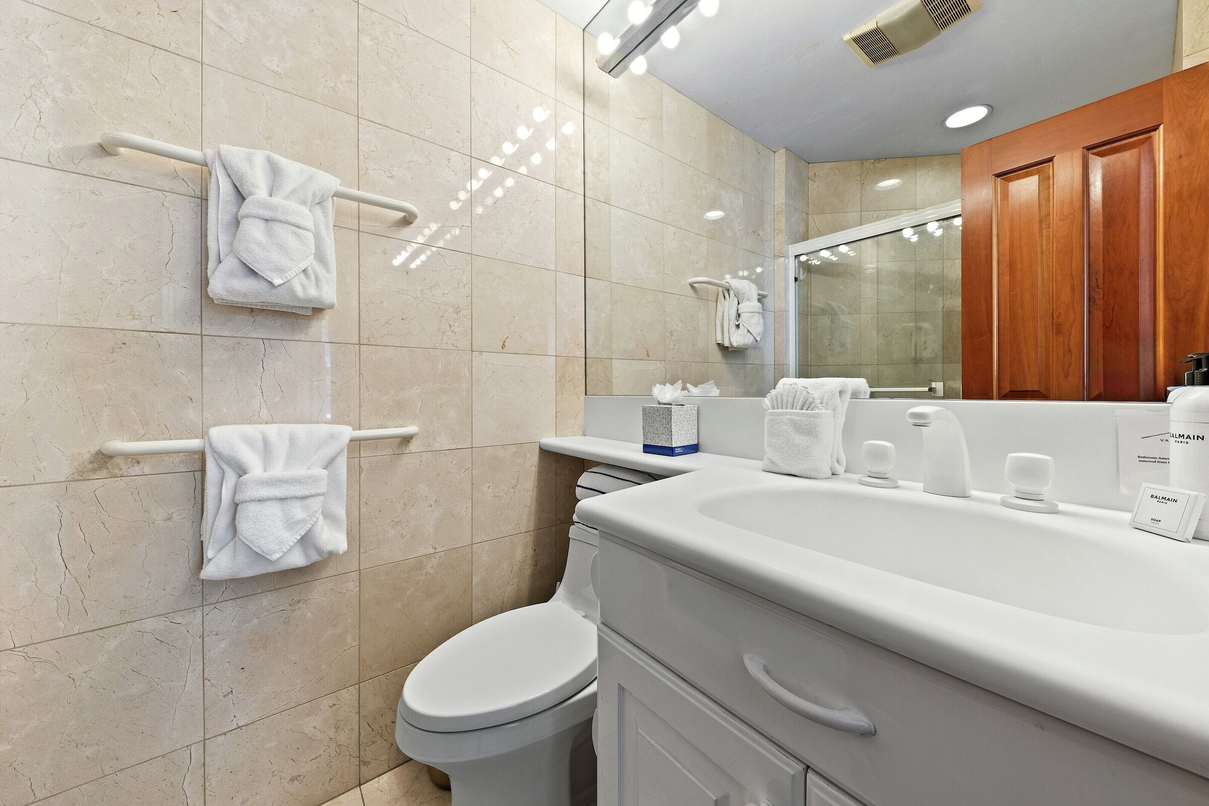 Liftside A41 - Ensuite Bathroom