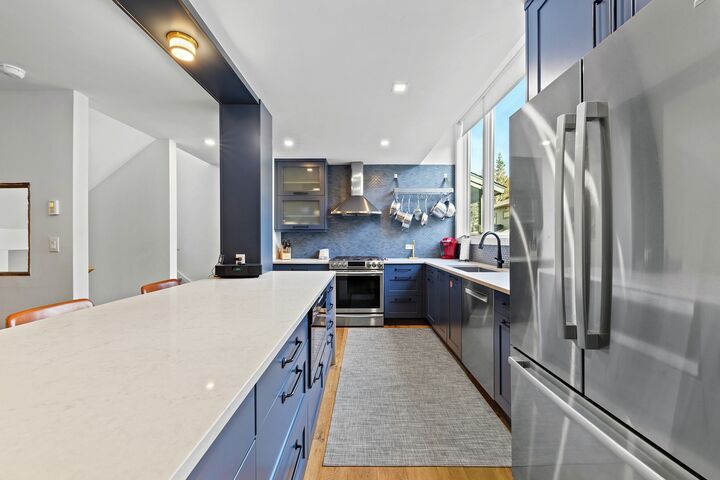 Coldstream 18 - Kitchen