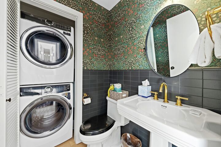 Half Bathroom & Laundry