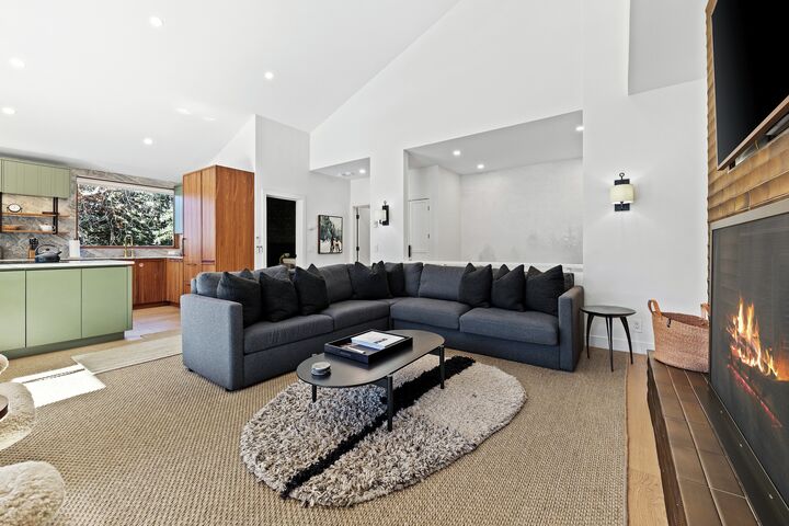 Living Area & Kitchen