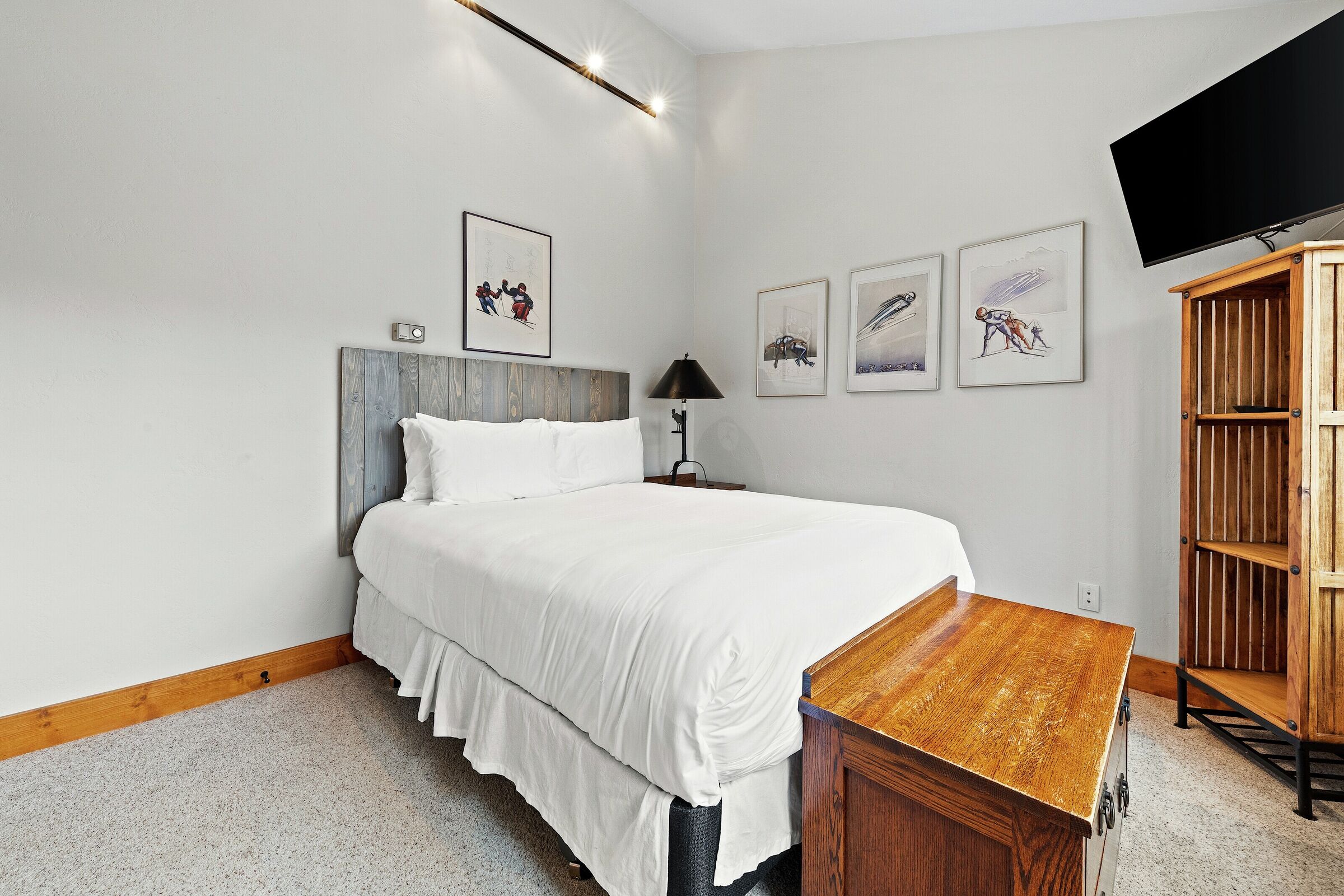 Coldstream 10 - Bedroom