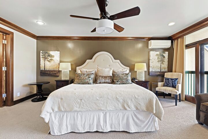 Penthouse 4 - Master Bedroom