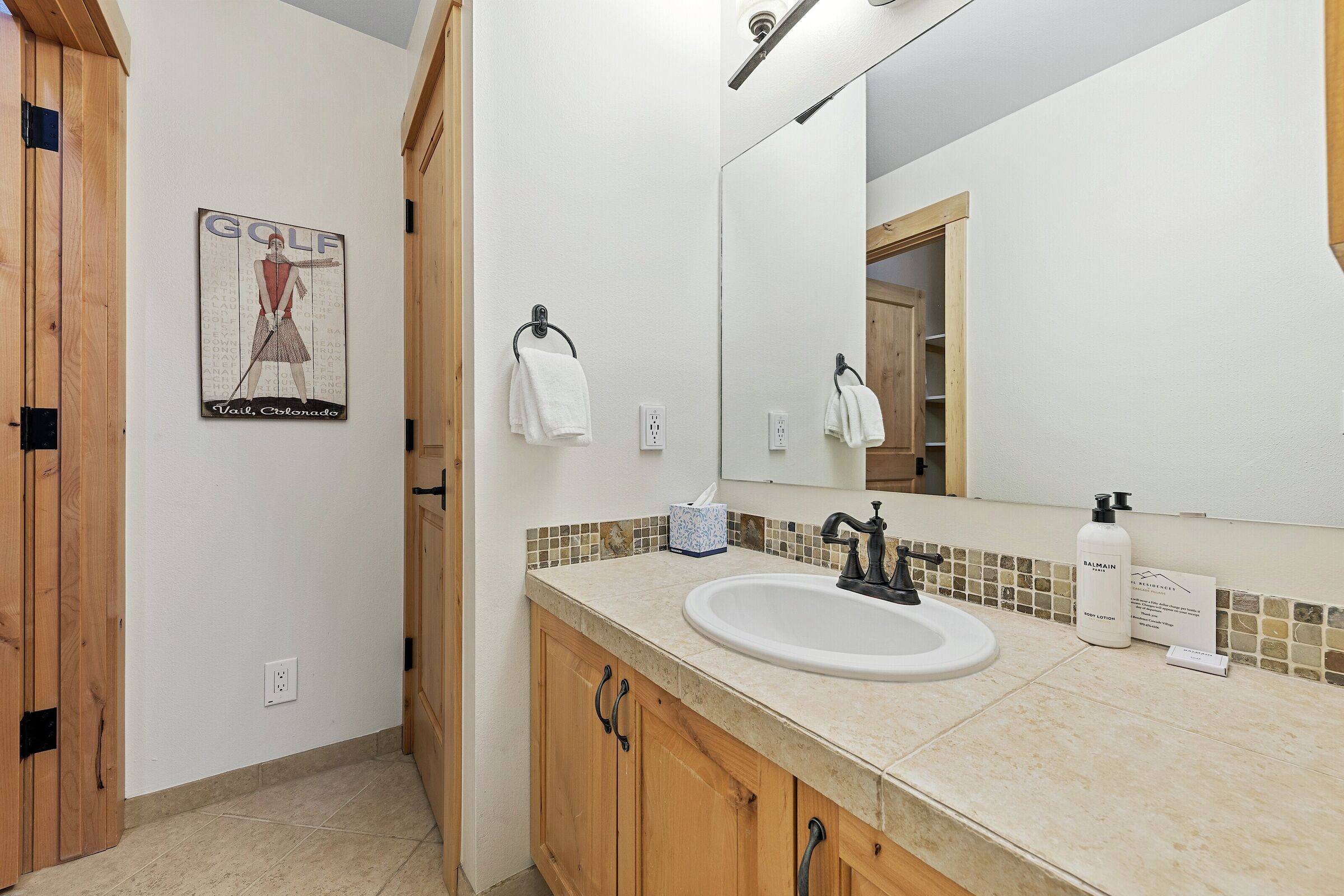 Coldstream 37 - Bathroom