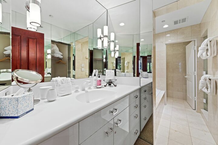 Master Ensuite Bathroom