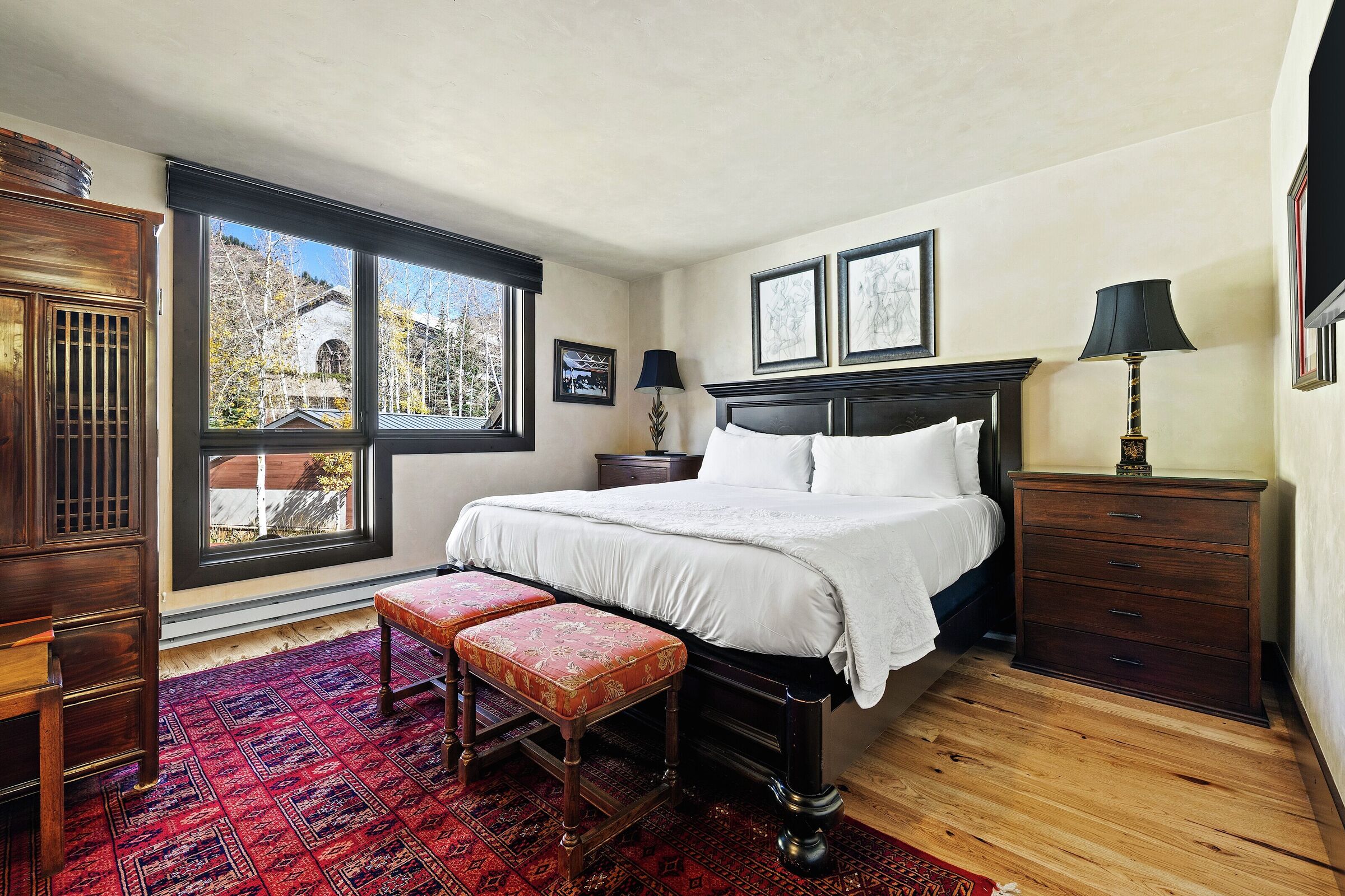 Millrace 1E - Master Bedroom