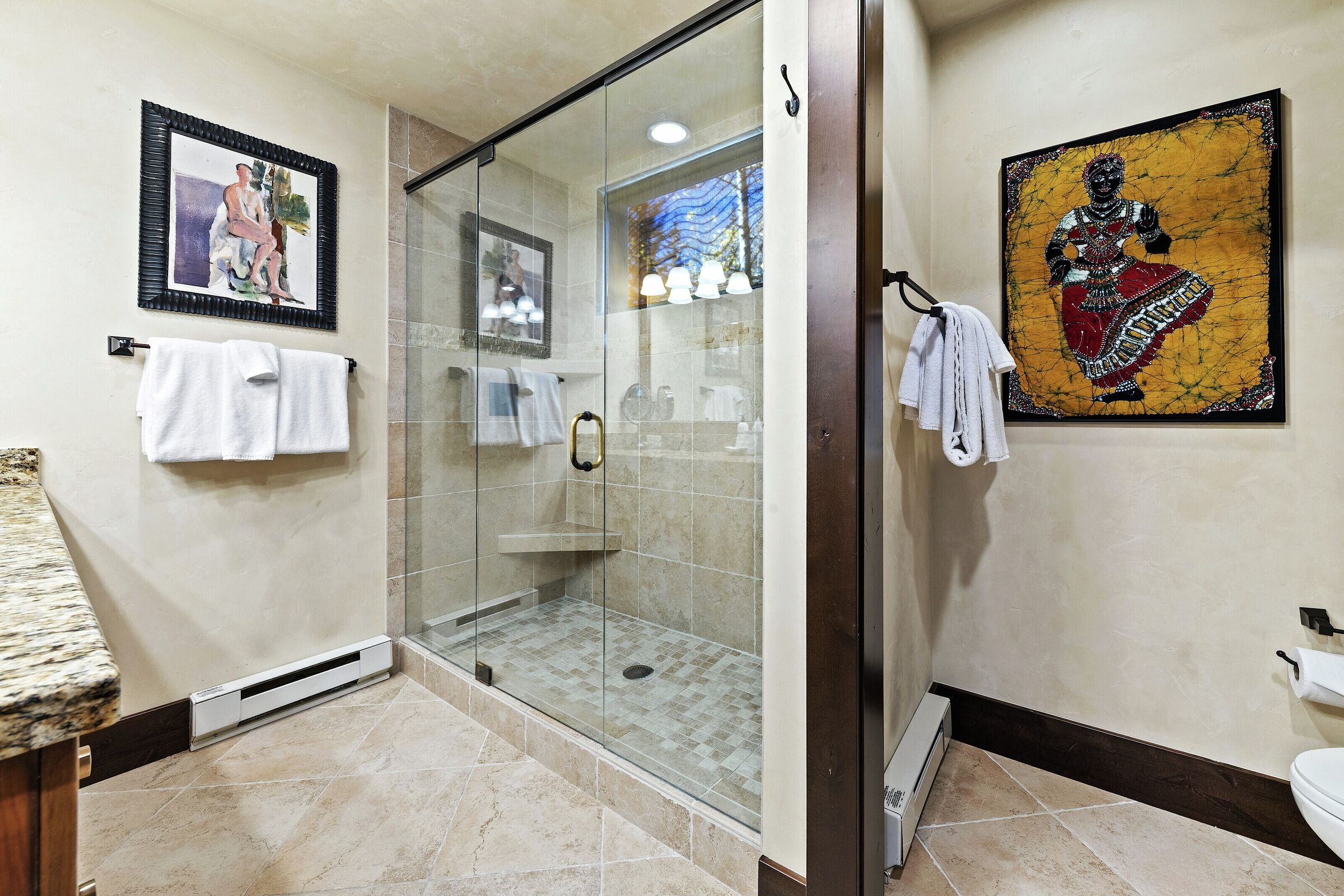 Millrace 1E - Master Ensuite Bathroom