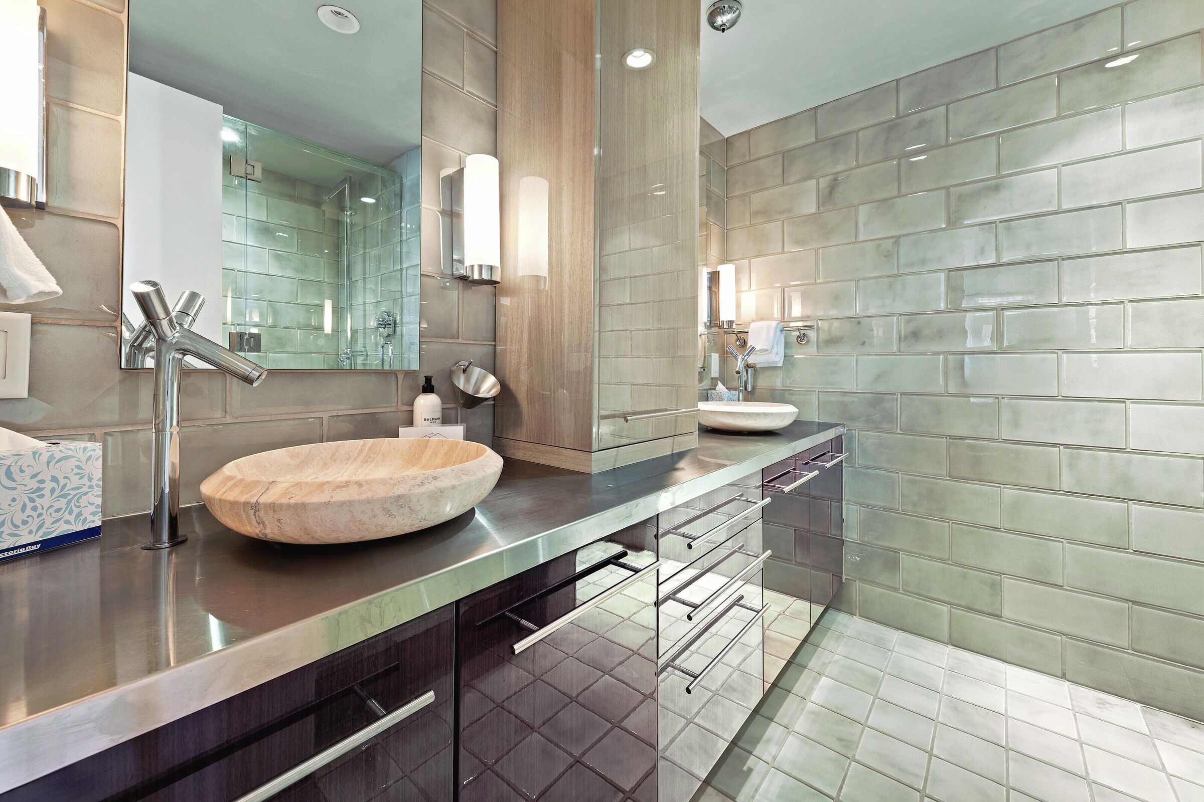 Penthouse 1 - Master Ensuite Bathroom