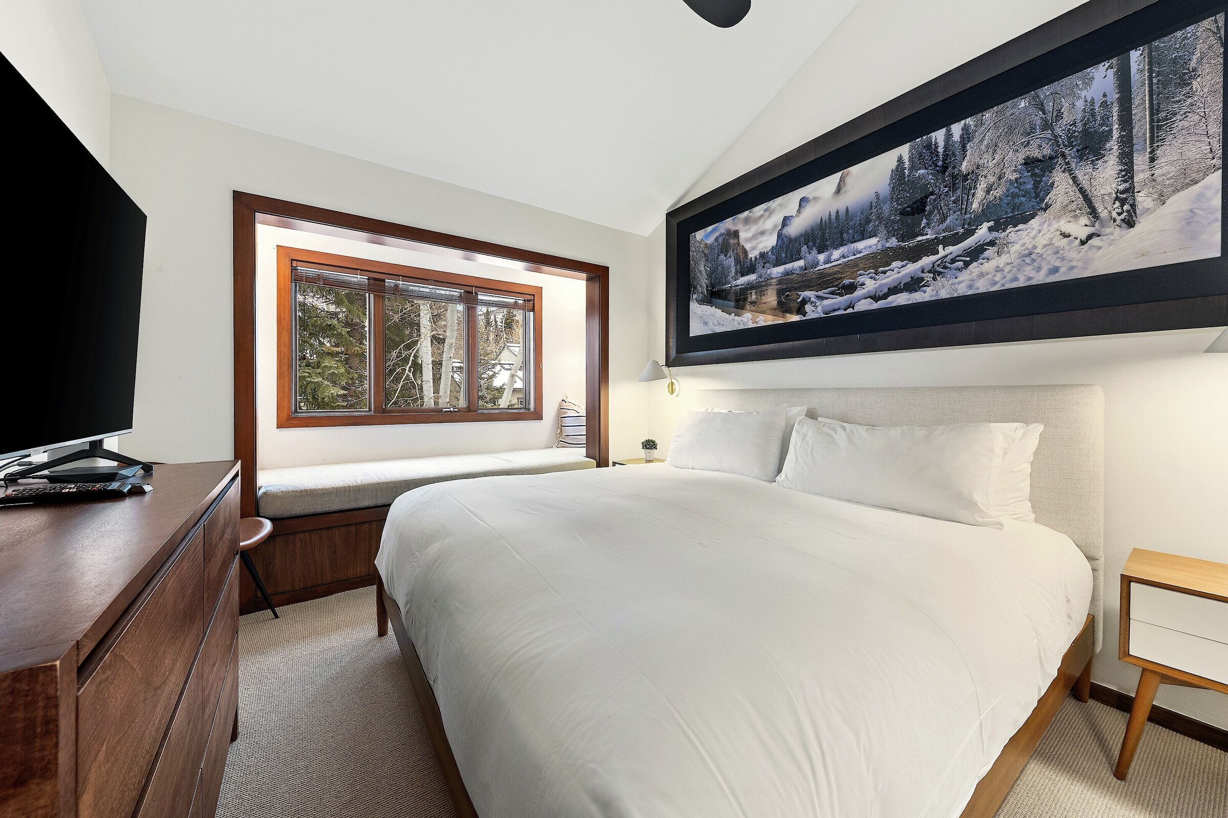 Coldstream 5 - Bedroom