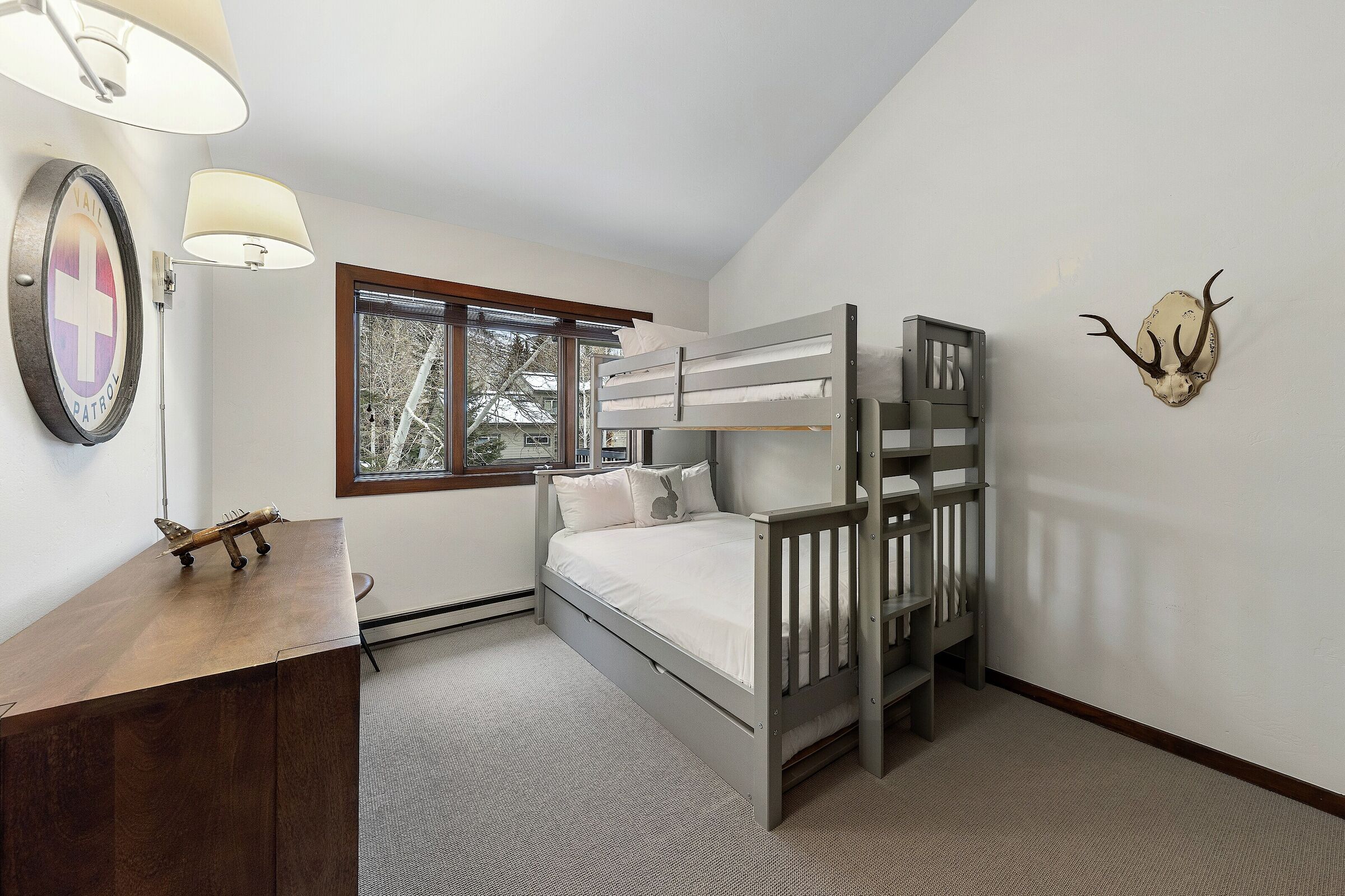 Coldstream 5 - Bedroom