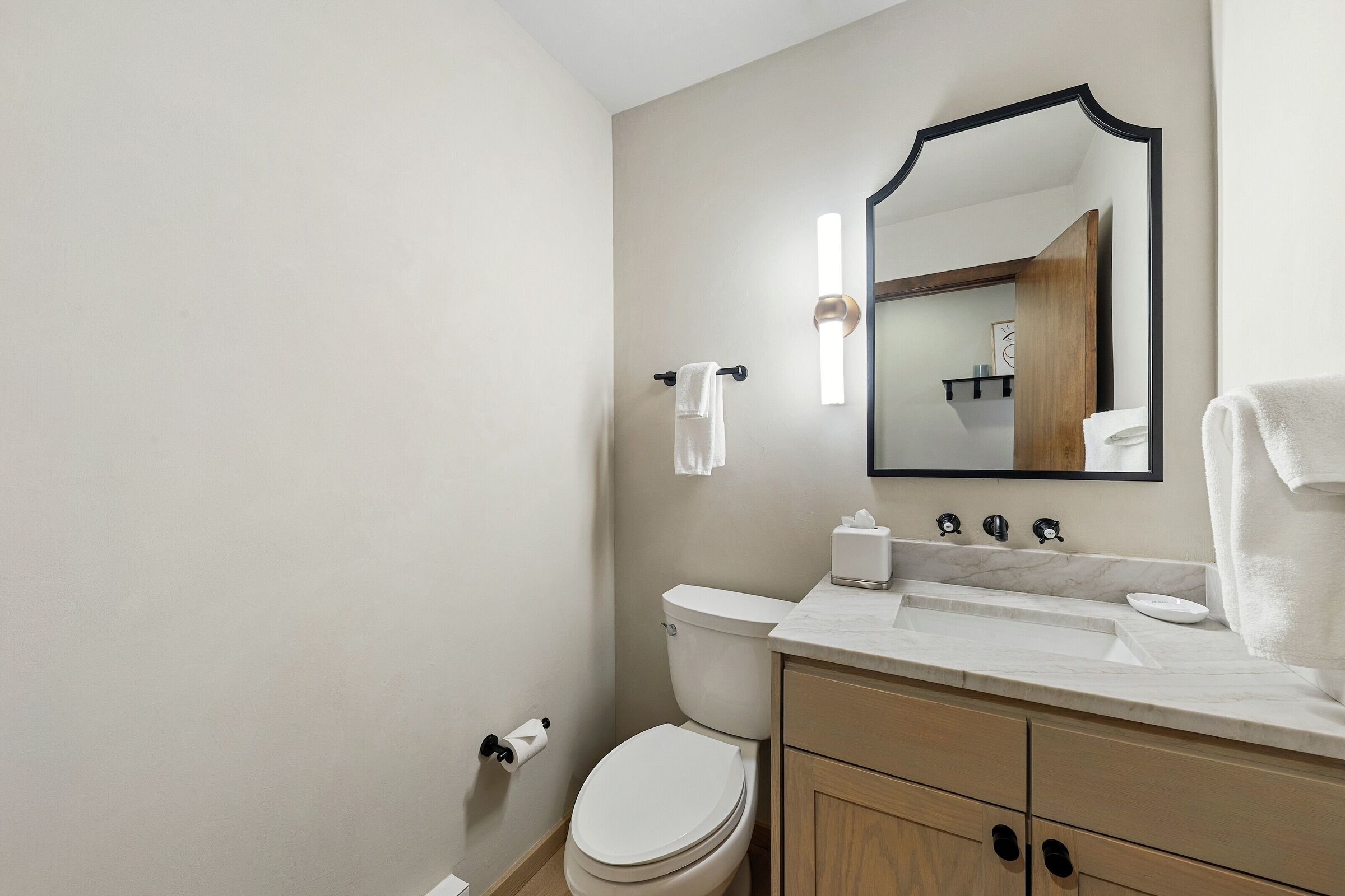 Coldstream 5 - Half Bathroom
