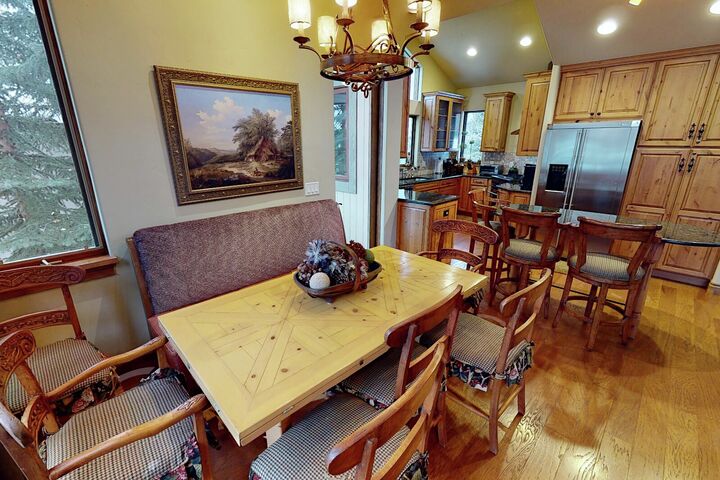 Cascades on Gore Creek 1 - Dining Room