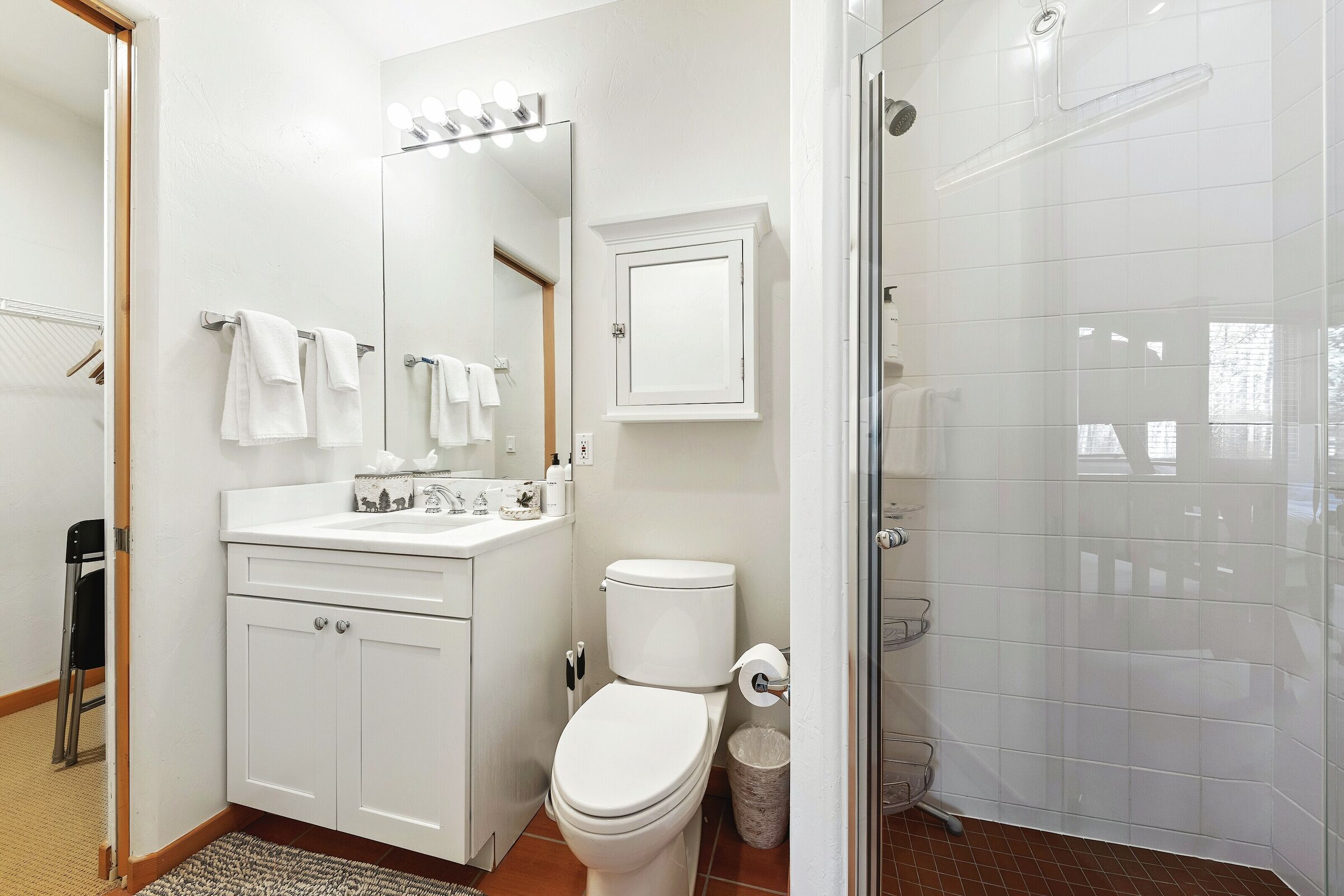 Fox Trail - 4 Bdrm - Ensuite Bathroom
