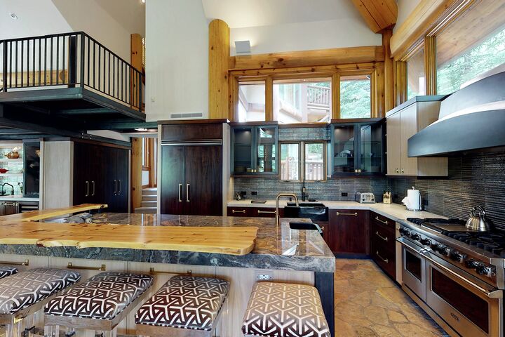 Horseshoe Hideaway - 6 Bdrm HT - Kitchen