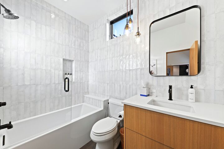 The Haven - 6 Bdrm HT & Pool - Ensuite Bathroom