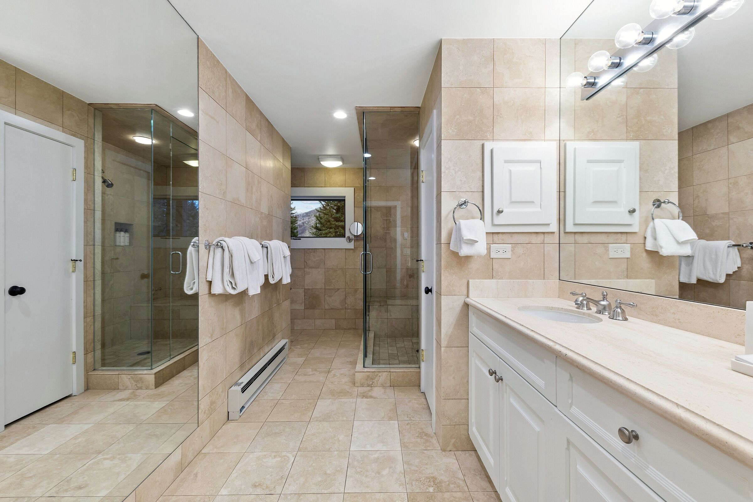 Master Ensuite Bathroom