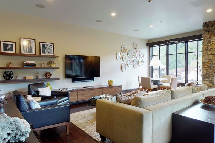 #519 - Living Area
