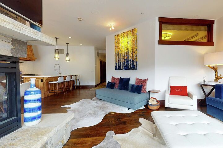 #513 - Living Area