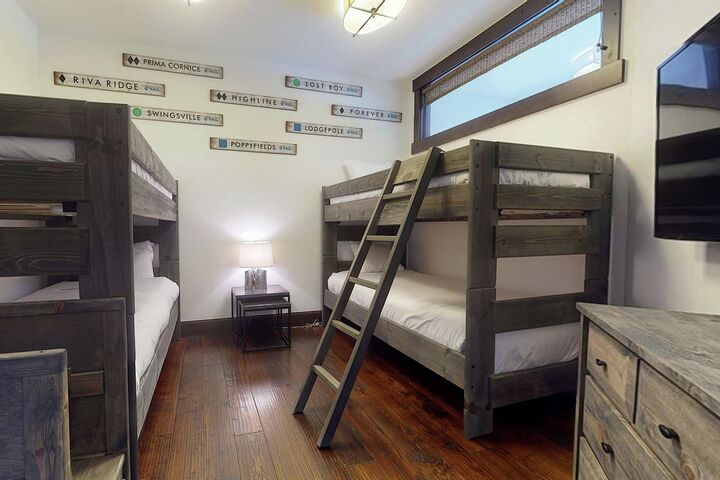 #513 - Bedroom