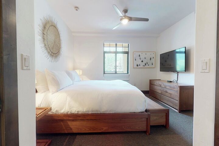 #513 - Master Bedroom