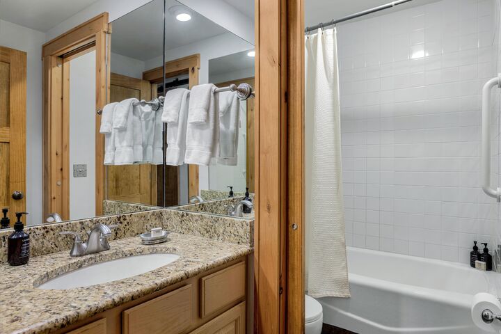 #110 - Bathroom