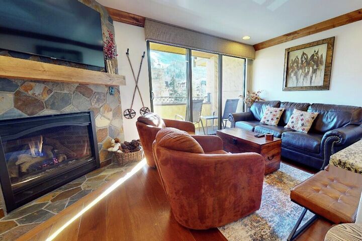 #118 - Living Area