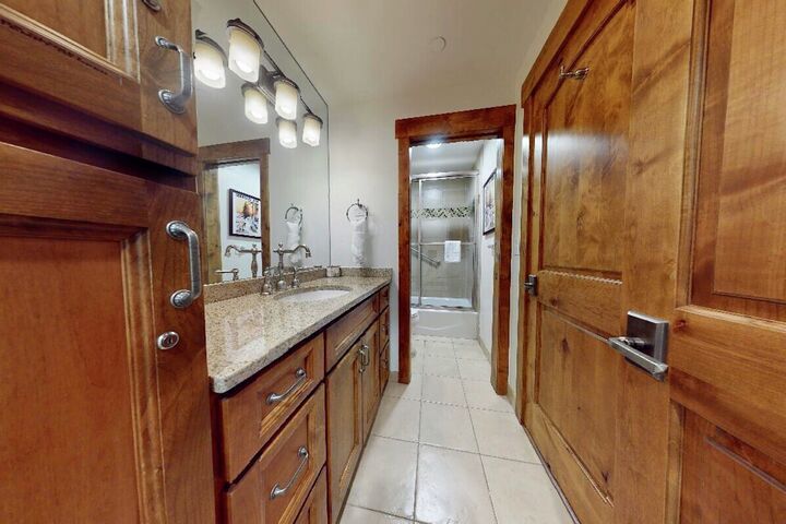 #118 - Bathroom