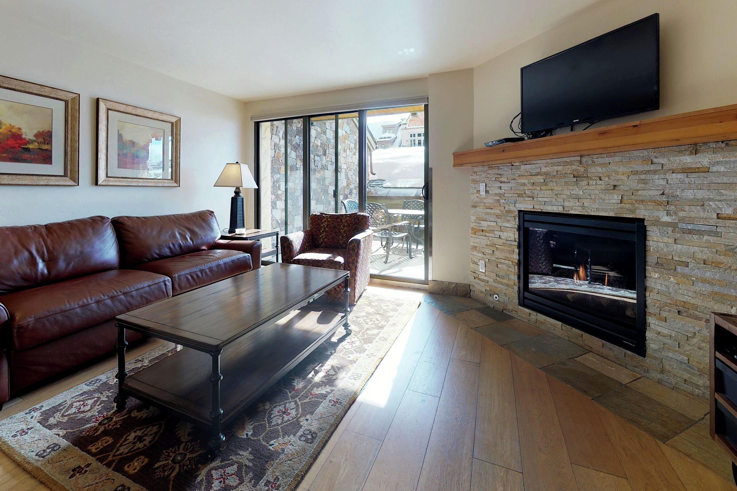#107 - Living Area