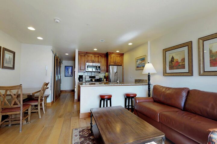 #107 - Living Area