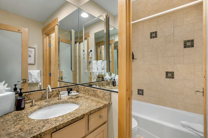 #114 - Bathroom