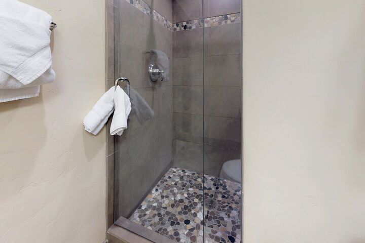 #119 - Ensuite Bathroom