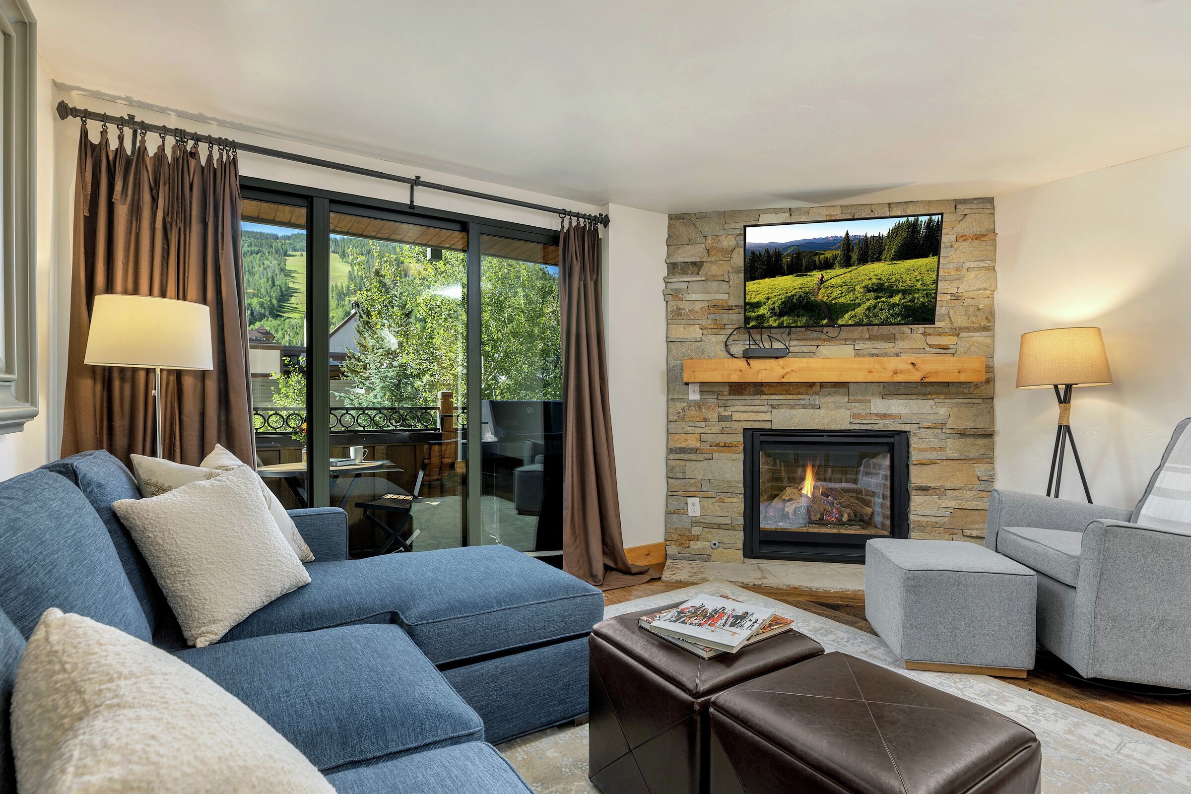#111 - Living Area