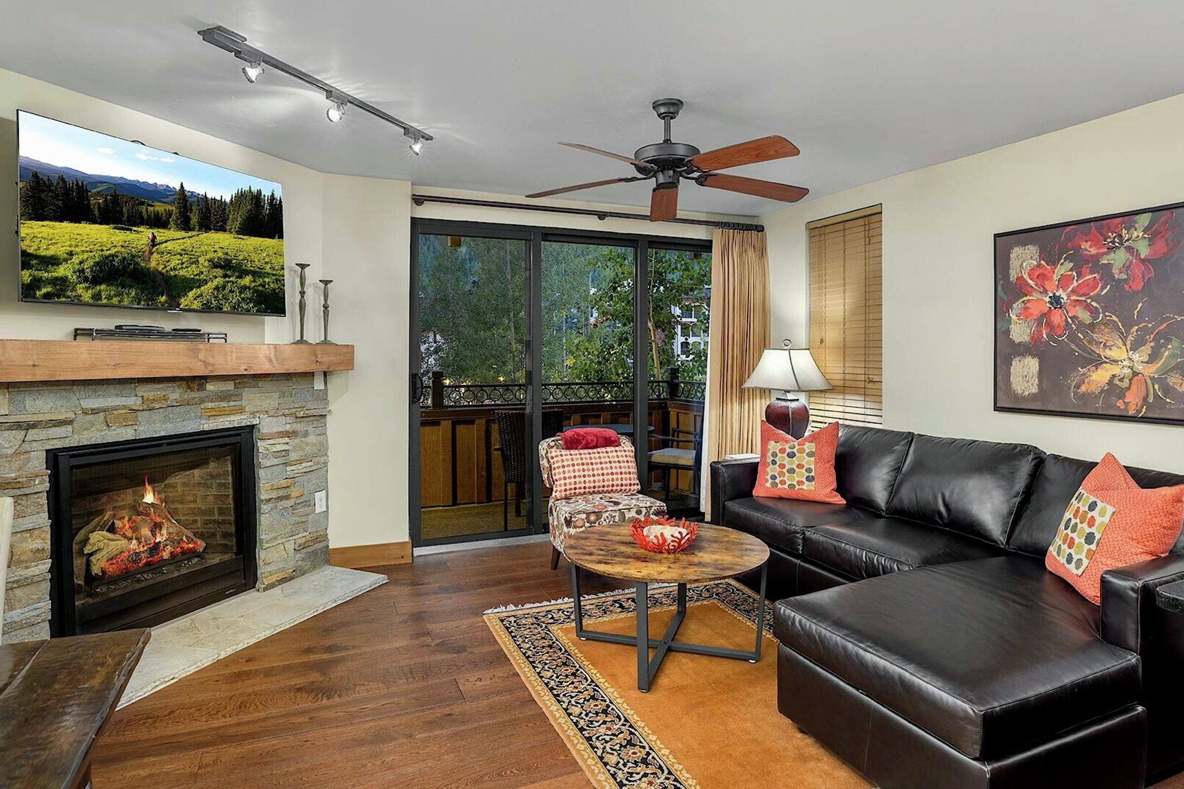 #120 - Living Area