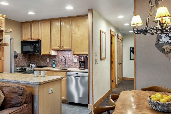 #112 - Kitchen