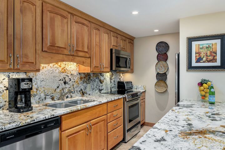 #401 - Kitchen