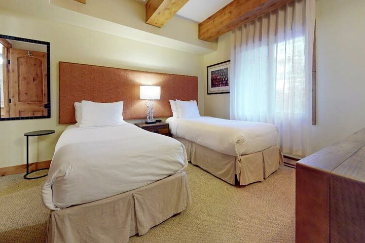 #102 - Bedroom