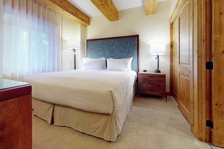 #102 - Master Bedroom